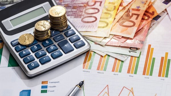 euro value uncertainty 2017